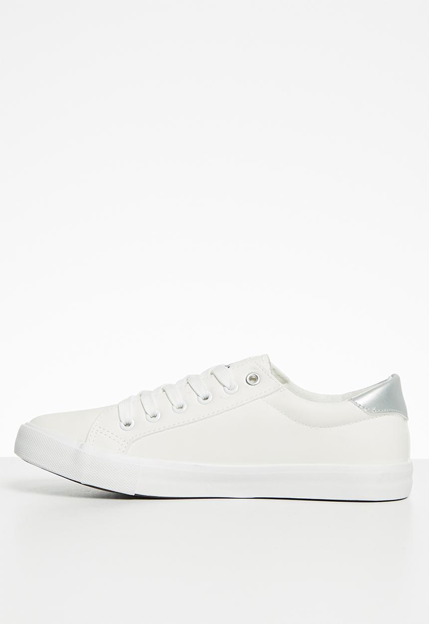 Miss Black - Baker 8 sneaker - silver & white 