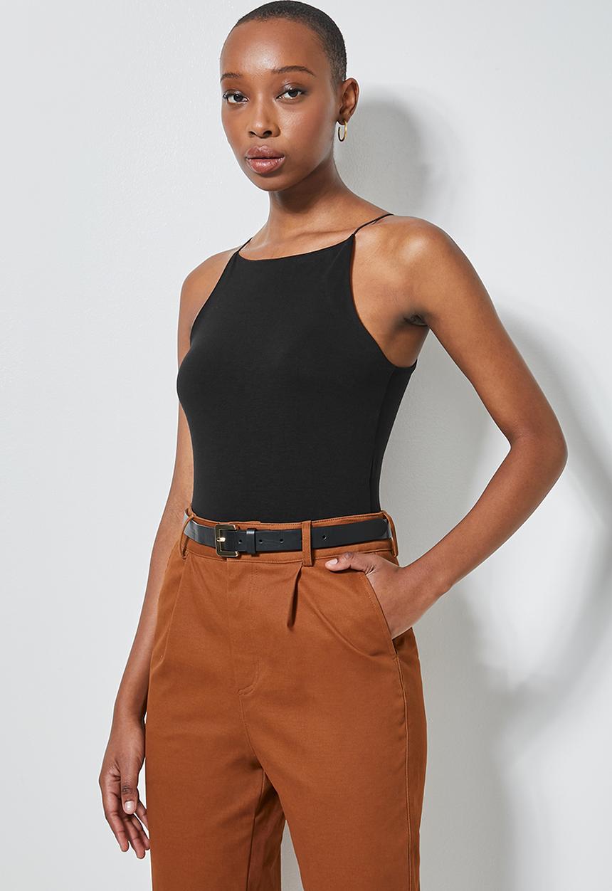 Superbalist - Halterneck bodysuit with elastic straps & half shelf- black