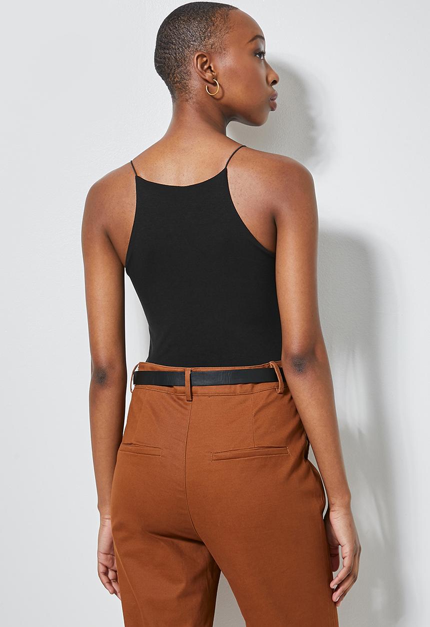 Superbalist - Halterneck bodysuit with elastic straps & half shelf- black