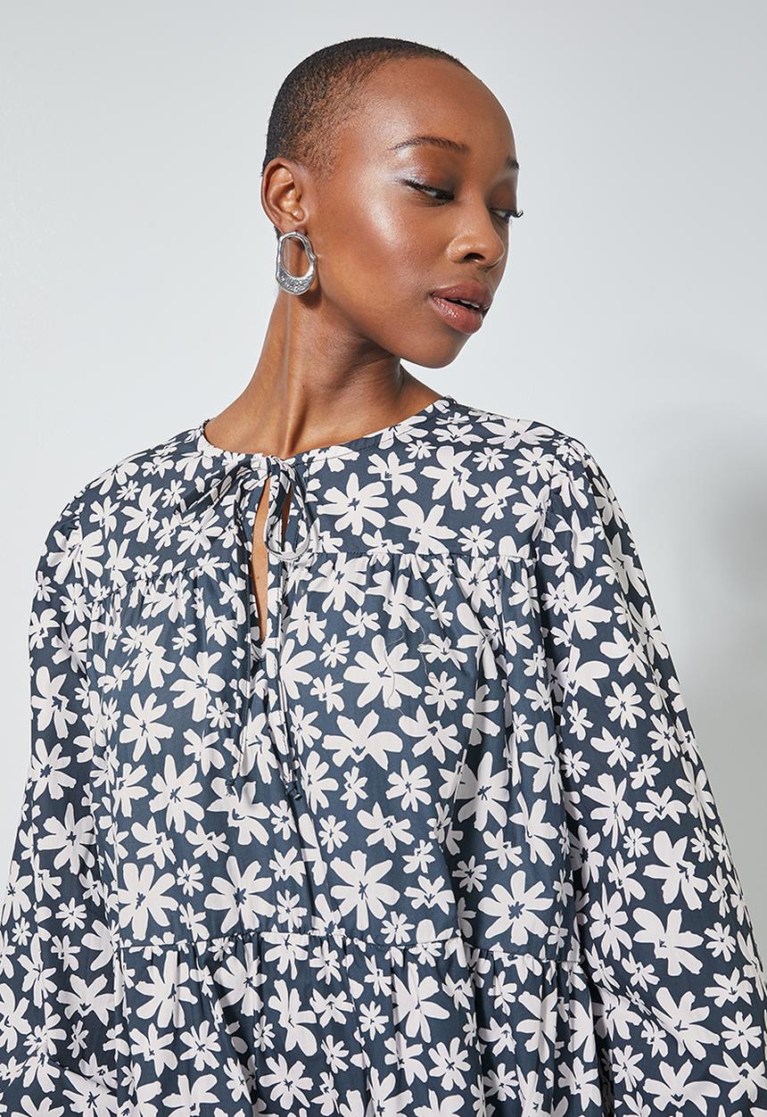 Superbalist - Volume tiered dress - navy & white 