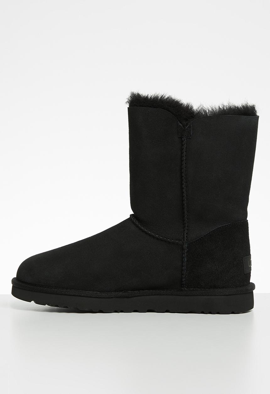UGG® - Bailey button ii - black