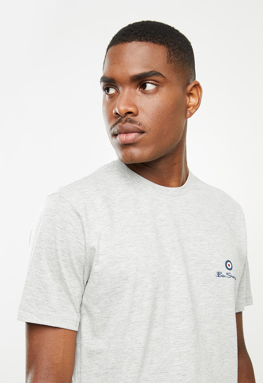 Ben Sherman - Round neck flag logo tee - grey