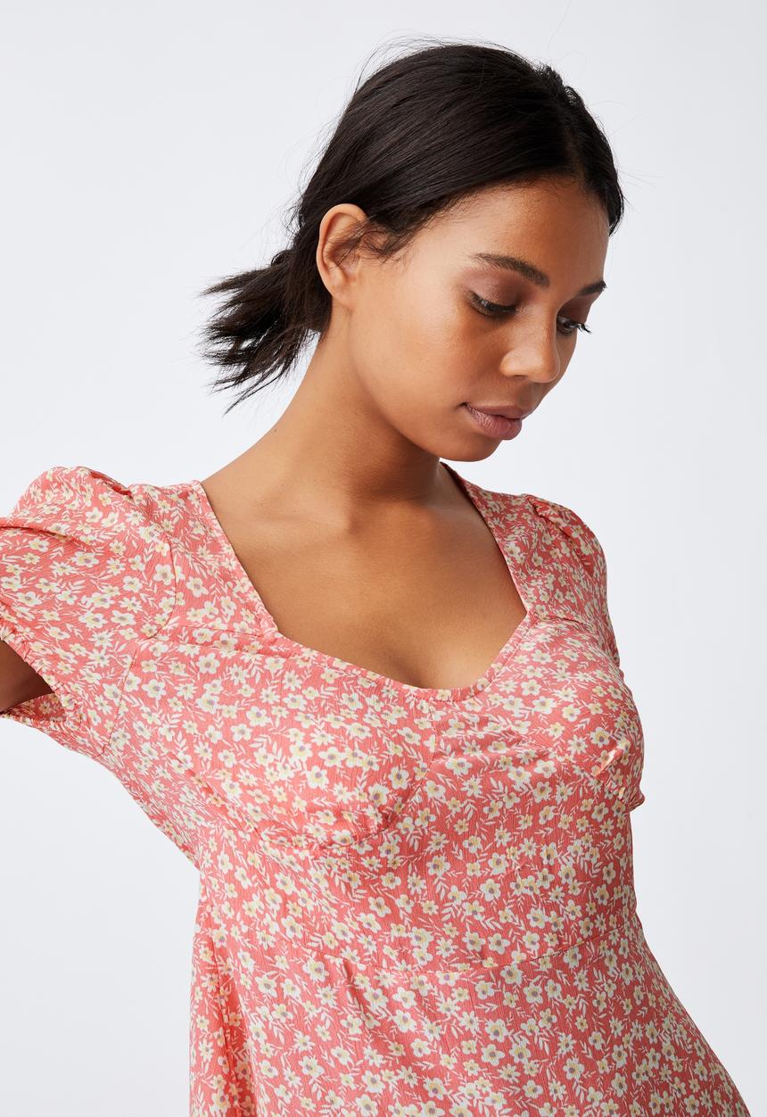 Cotton On - Woven essential tie back mini tea dress - sophie ditsy strawberry sorbet mini