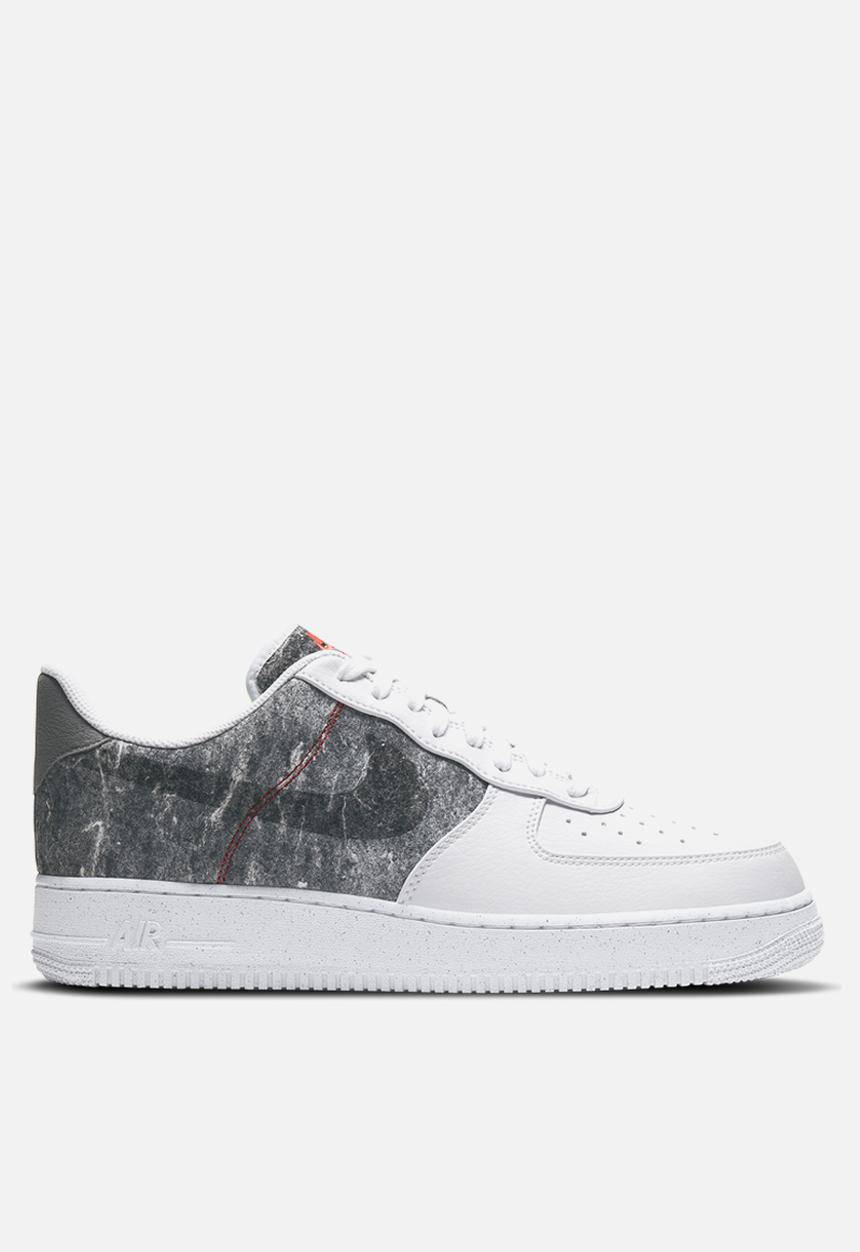 Nike - Air Force 1 '07 lv8 - white/clear-lt smoke grey-black