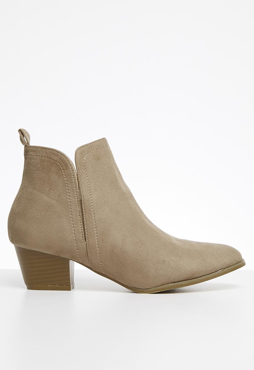 Superbalist - Josie chelsea boot - neutral