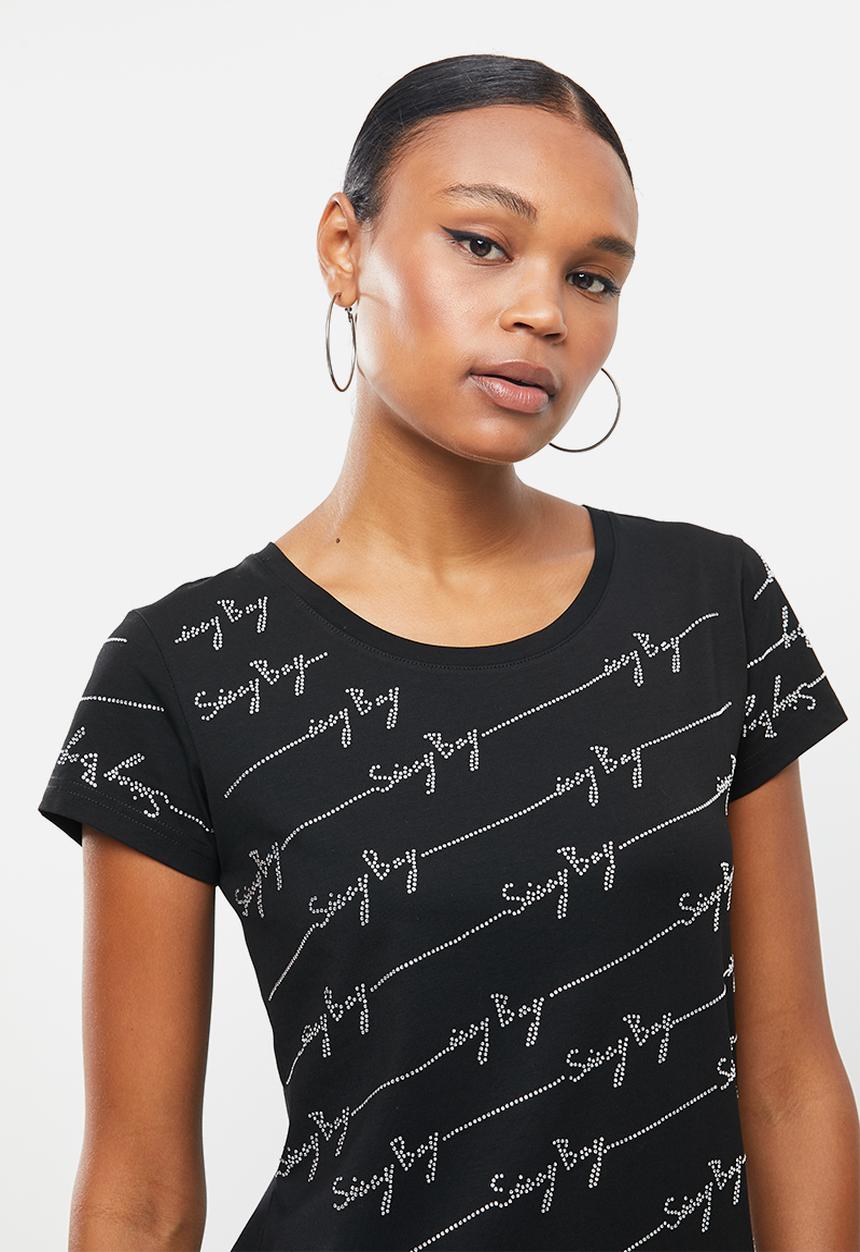 SISSY BOY - Blacked out basic top with diagonal all over bling transfer - black