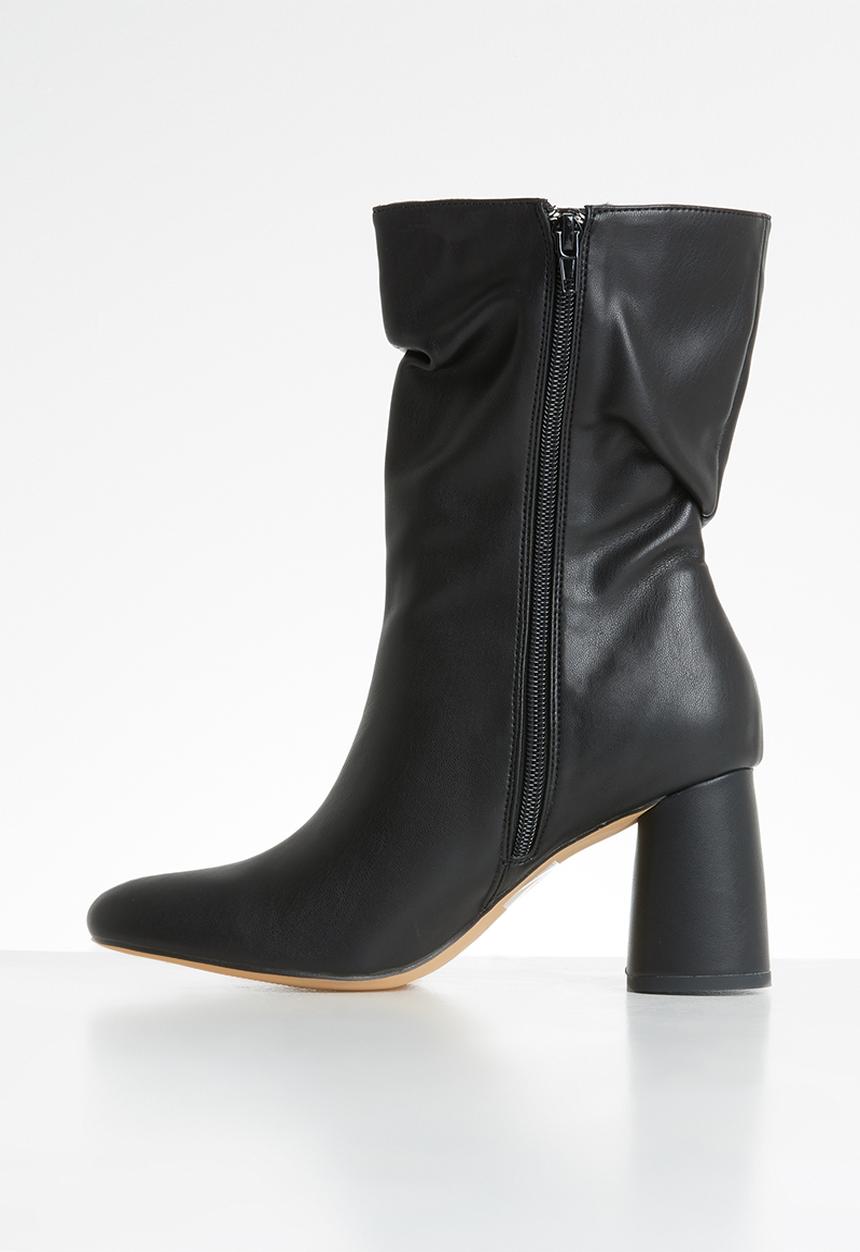 Public Desire - Marshmallow boot - black