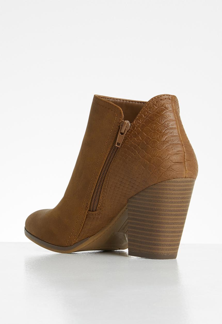 Call It Spring - Erin boot - brown 