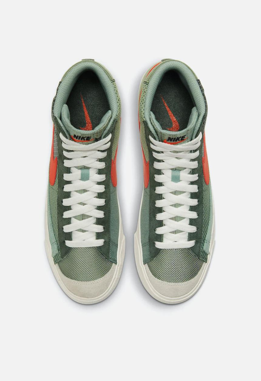 Nike - Blazer mid '77 patch - dutch green/tm orange-galactic jade