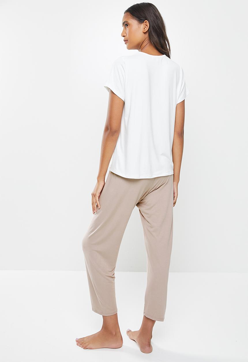 Superbalist - Sleep tee & pants sets - white & brown