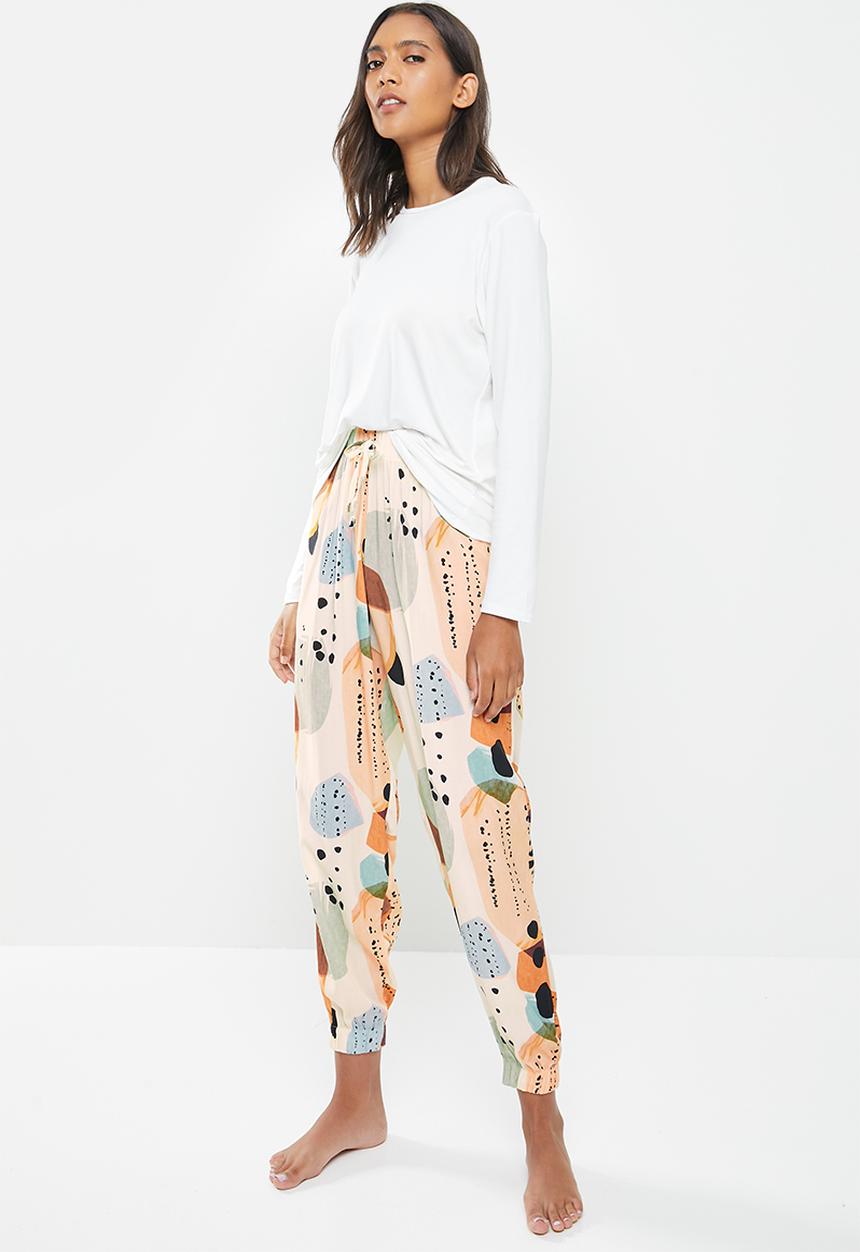 Superbalist - Sleep long sleeve fitted top & pants set - multi