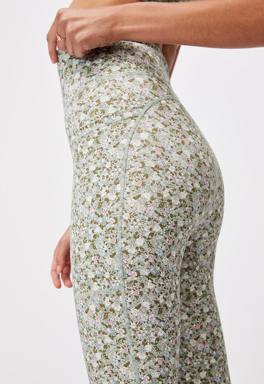 Cotton On - Lifestyle pocket 7/8 tight - wild ditsy oregano