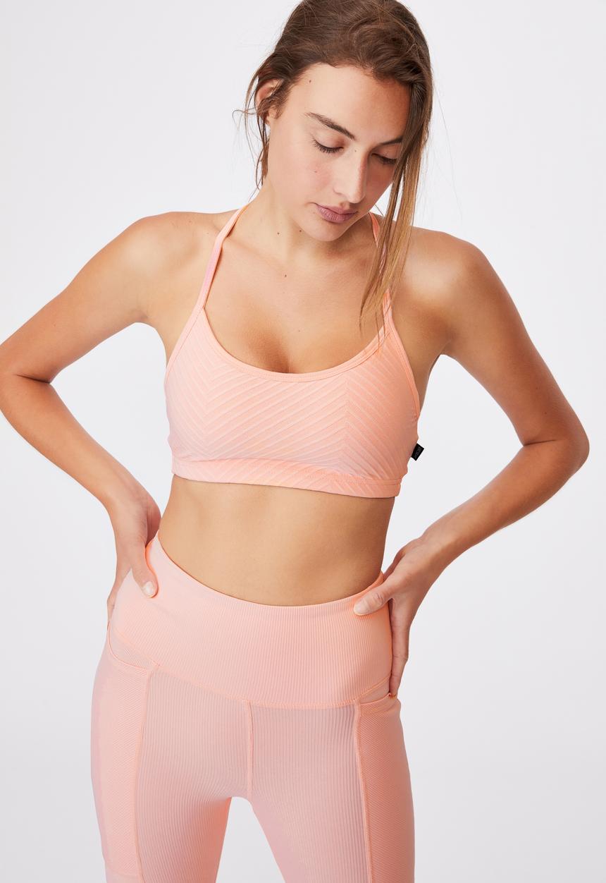 Cotton On - Workout yoga crop - fairy tale texture