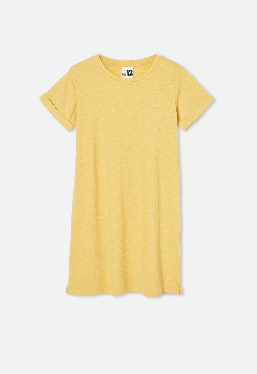 Free by Cotton On - Toni T-shirt sleeve dress - yellow 