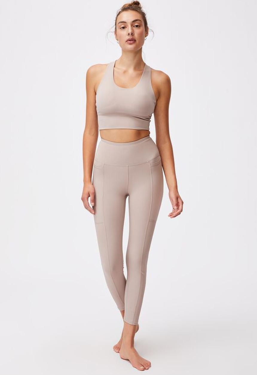 Cotton On - Ultimate longline crop - mushroom