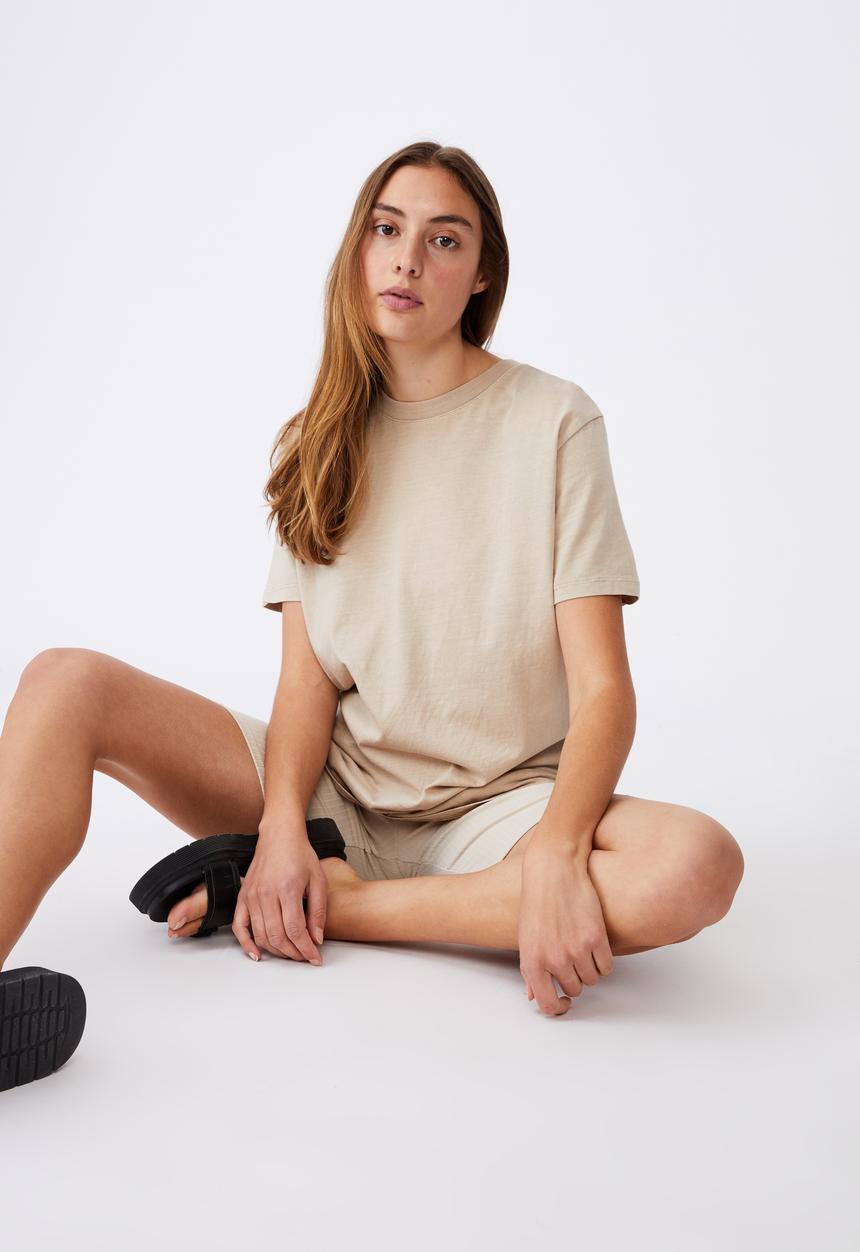 Cotton On - The oversized dad tee - washed latte