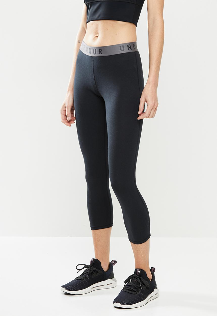 Under Armour - Favourites crop legging - black
