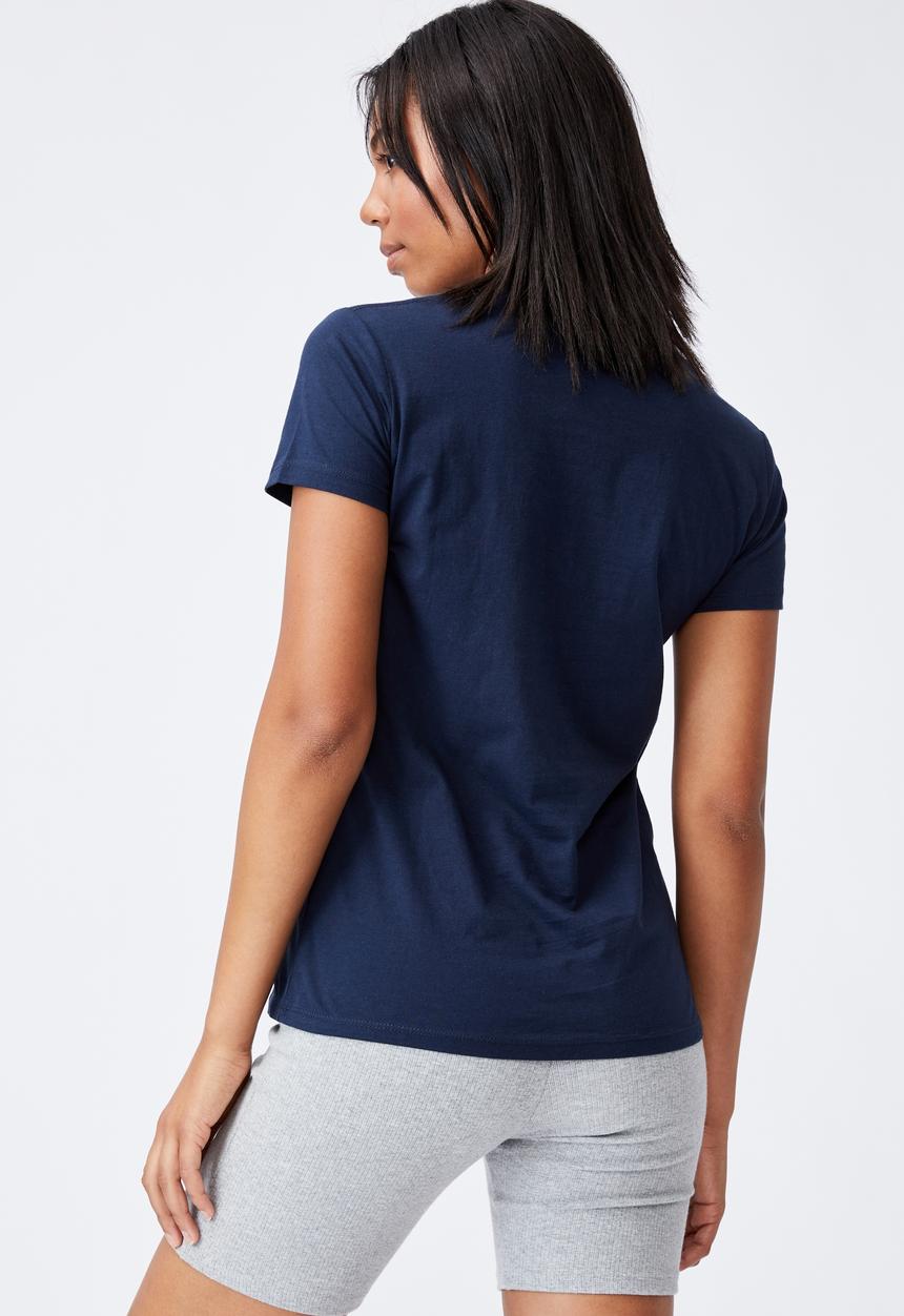 Cotton On - Classic cny graphic license T-shirt - moonlight