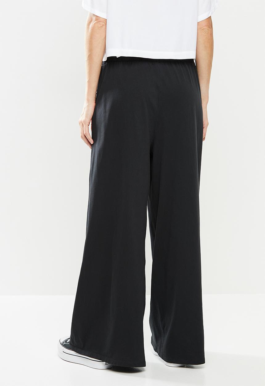 Cotton On - Wide leg lounge track pant - black