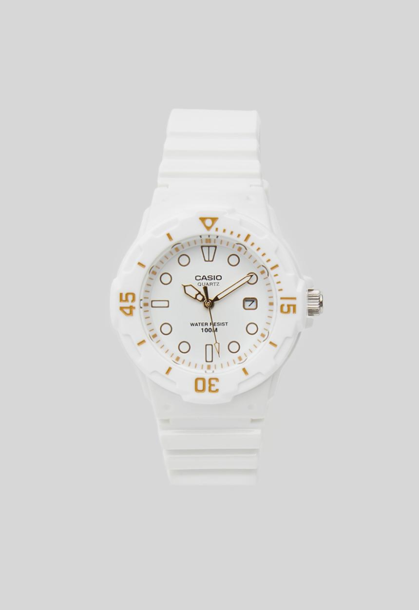 Casio - Kids analogue watch - white