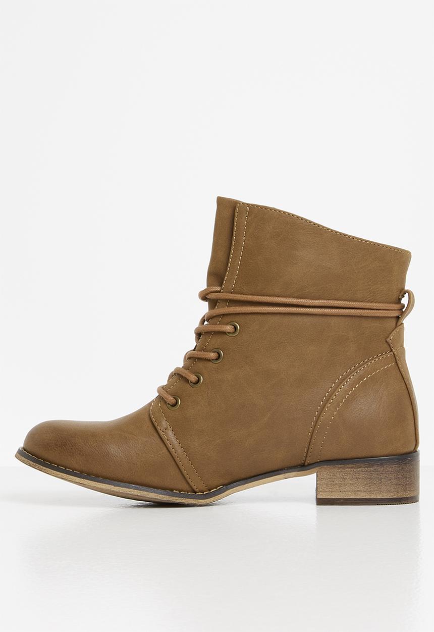 Miss Black - Bon bon ankle boot - tan