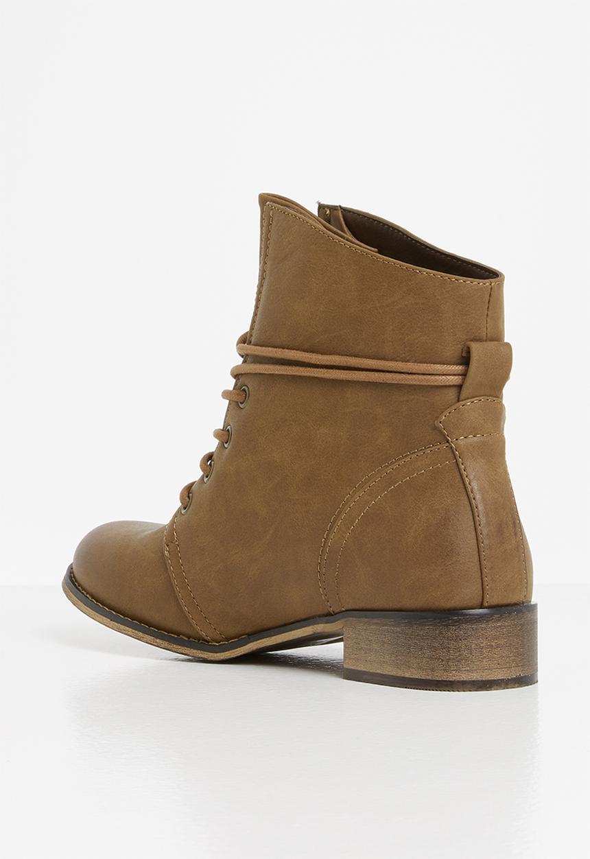 Miss Black - Bon bon ankle boot - tan