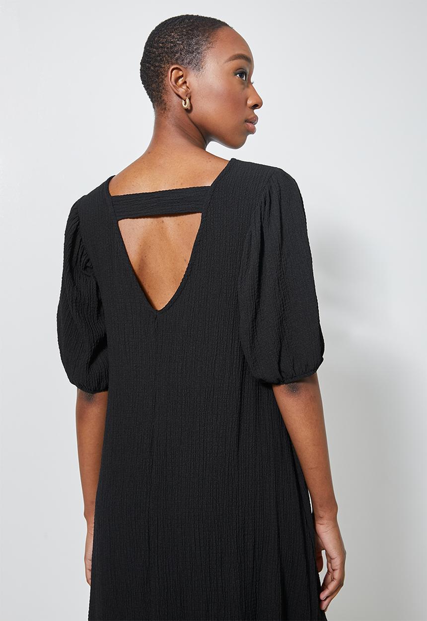 Superbalist - V-back textured fabric tiered dress - black