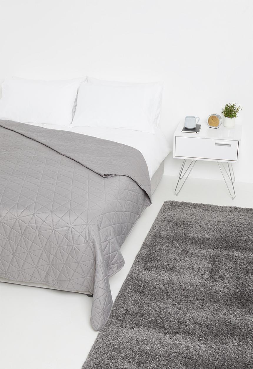 H&S - Quilt throw - grey