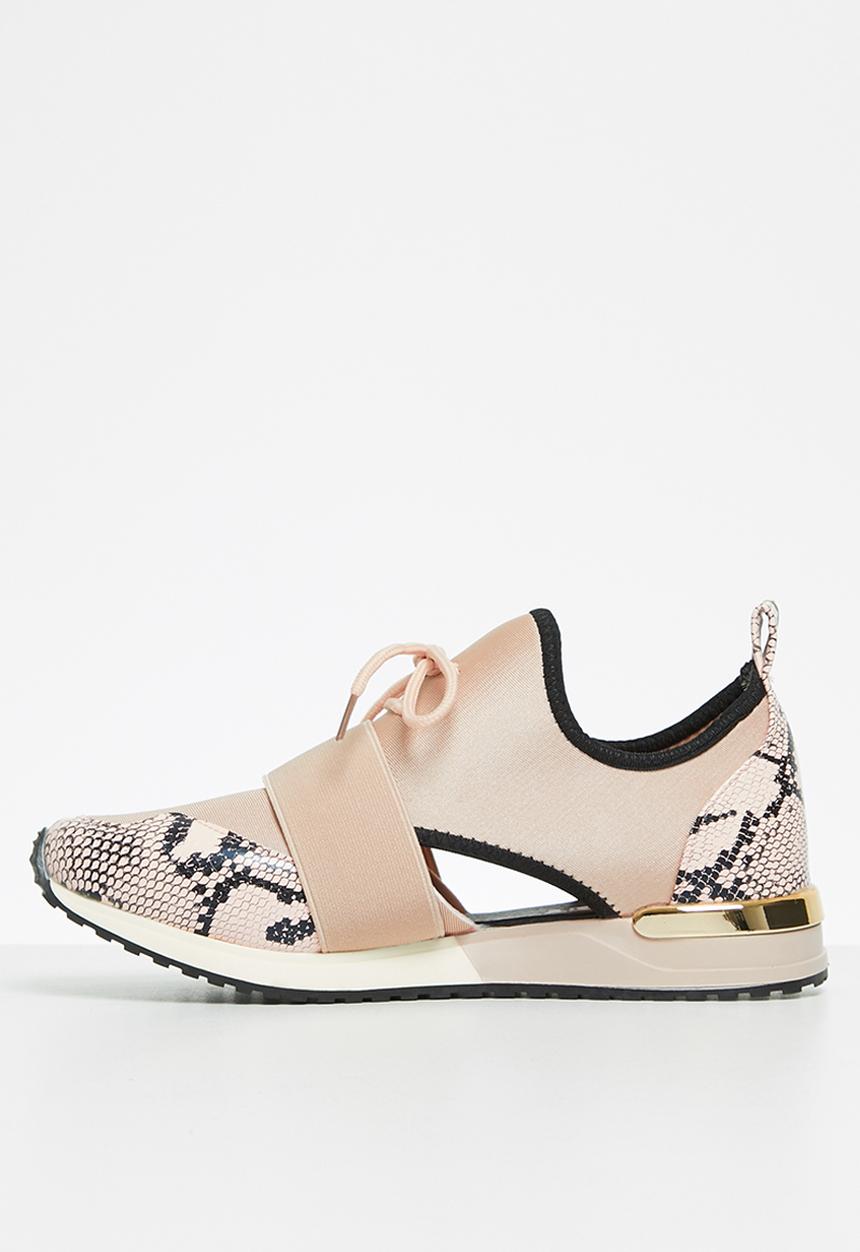 SOVIET - L Andrea - dusty pink & black