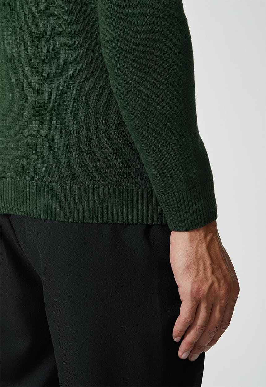 Superbalist - Basic roll neck slim fit knit - green