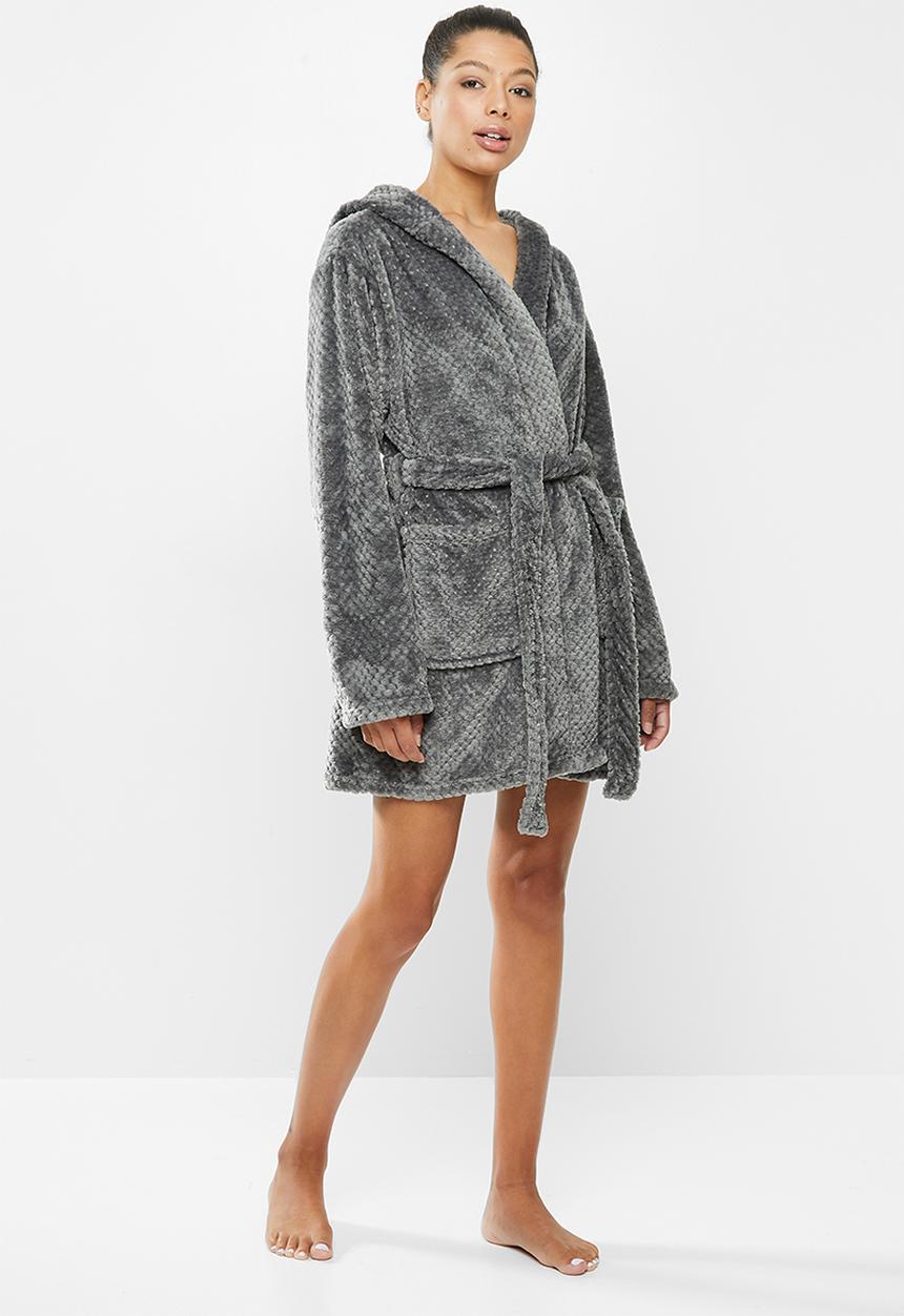Missguided - Short fluffy super soft dressing gown - grey