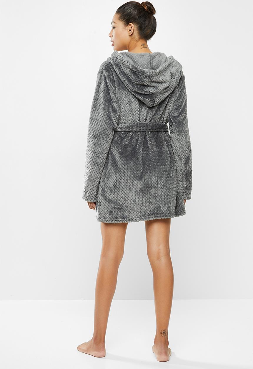 Missguided - Short fluffy super soft dressing gown - grey