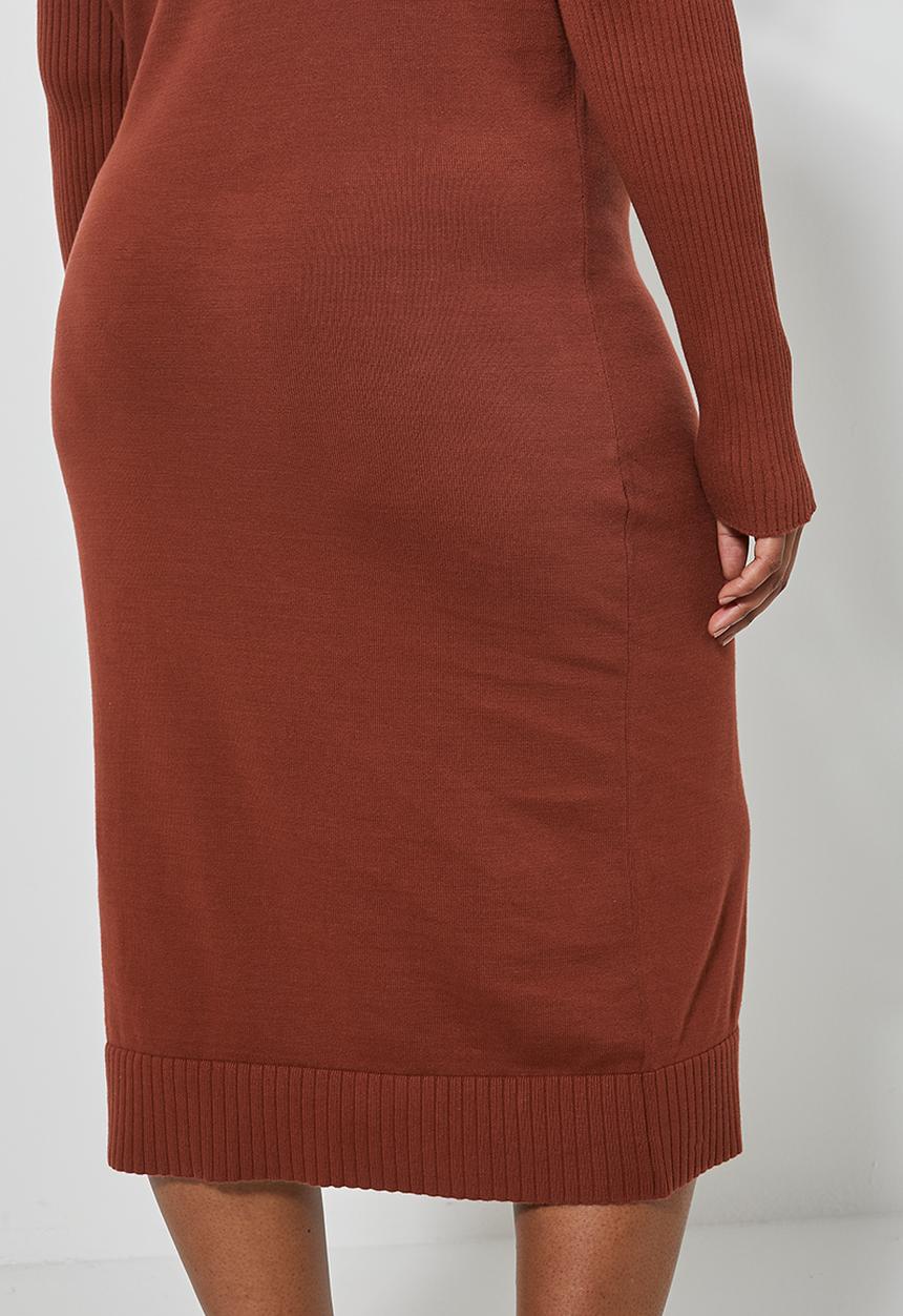 Superbalist - Plus poloneck knitwear dress - tobacco