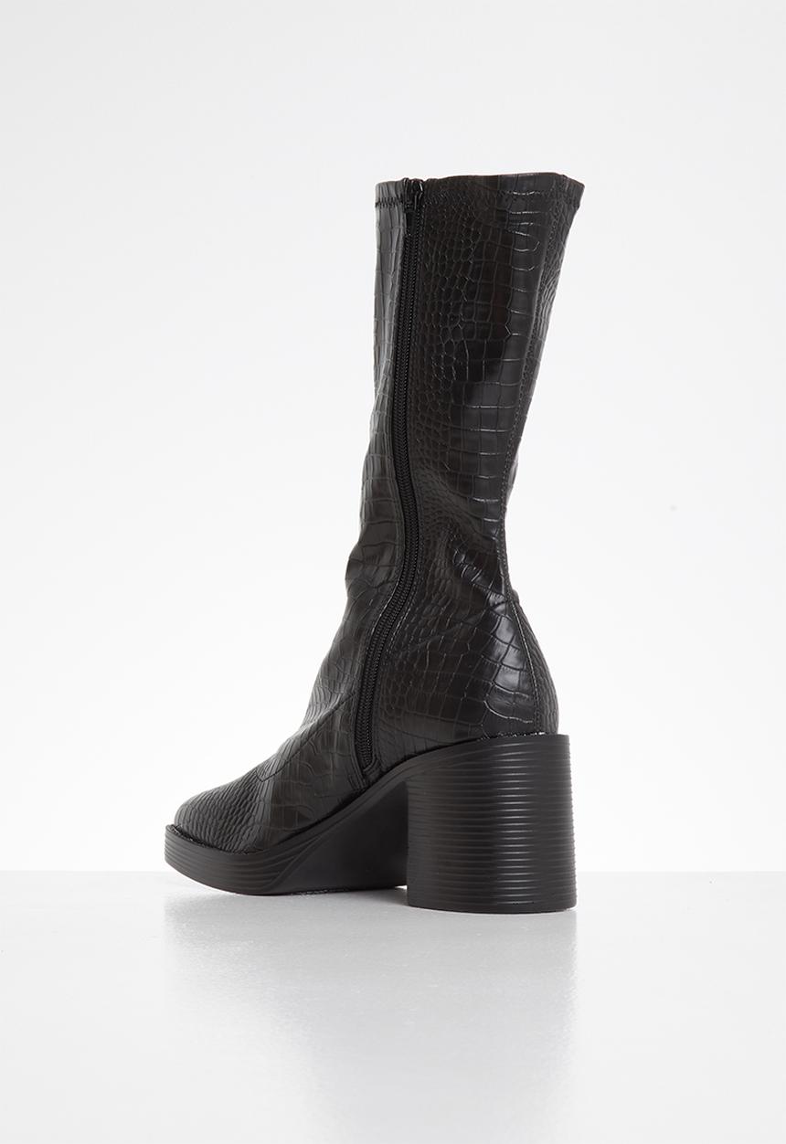 Public Desire - Generate boot - black