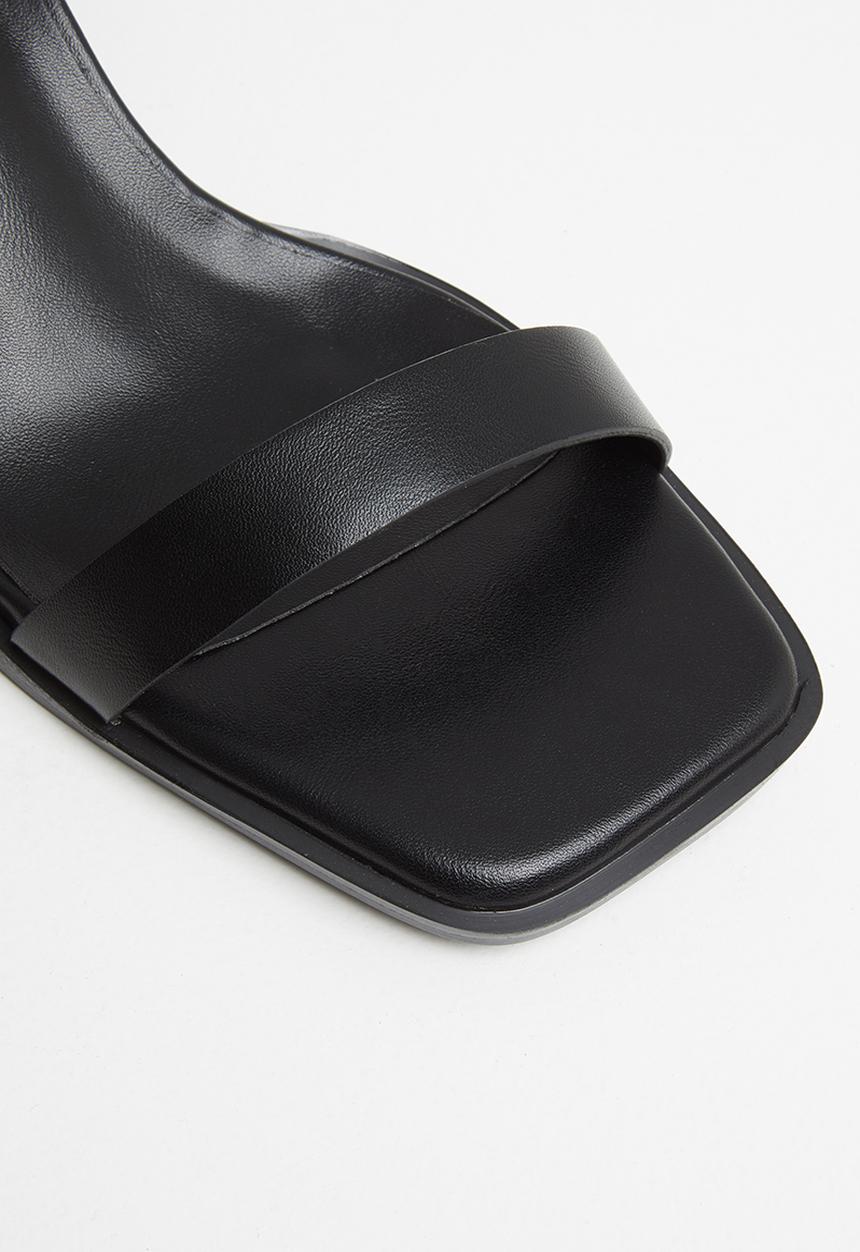 Z_Code_Z - Oni heel - black