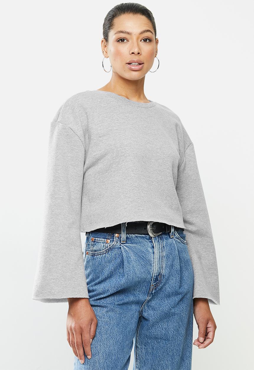 Blake - Fleece bell sleeve cropped sweater - grey 