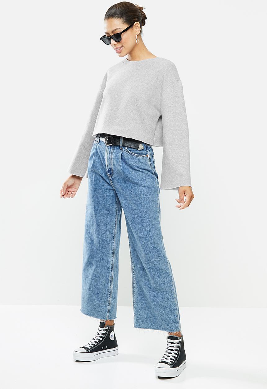 Blake - Fleece bell sleeve cropped sweater - grey 