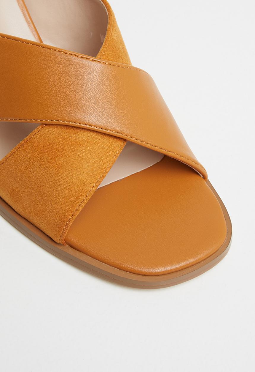 Z_Code_Z - Lulha statement mule heel - camel