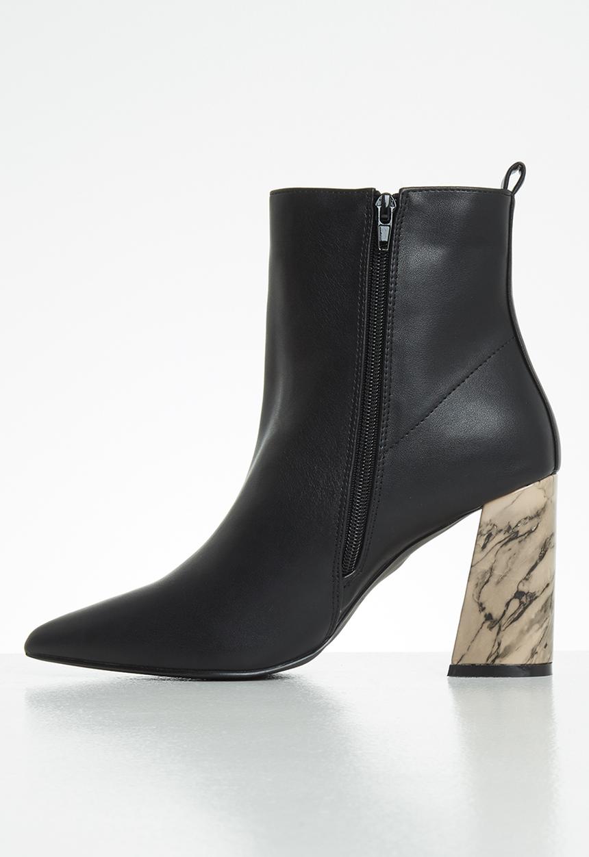 Z_Code_Z - Chloe statement abstract heel boot - black