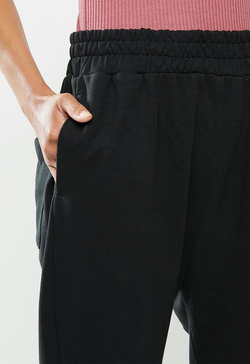 Cotton On - Super relaxed trackpant - washed black