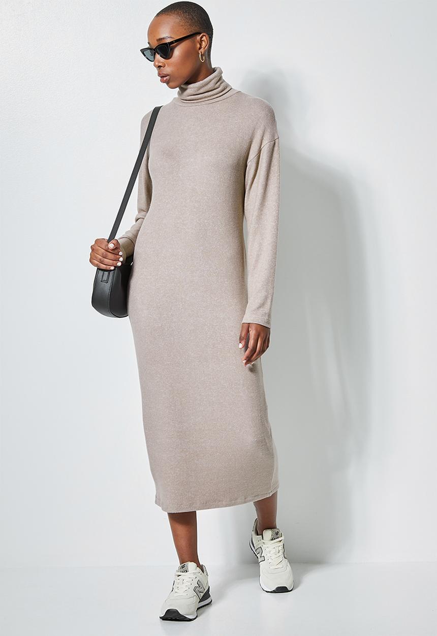 Superbalist - Dolman sleeve soft touch dress - brown