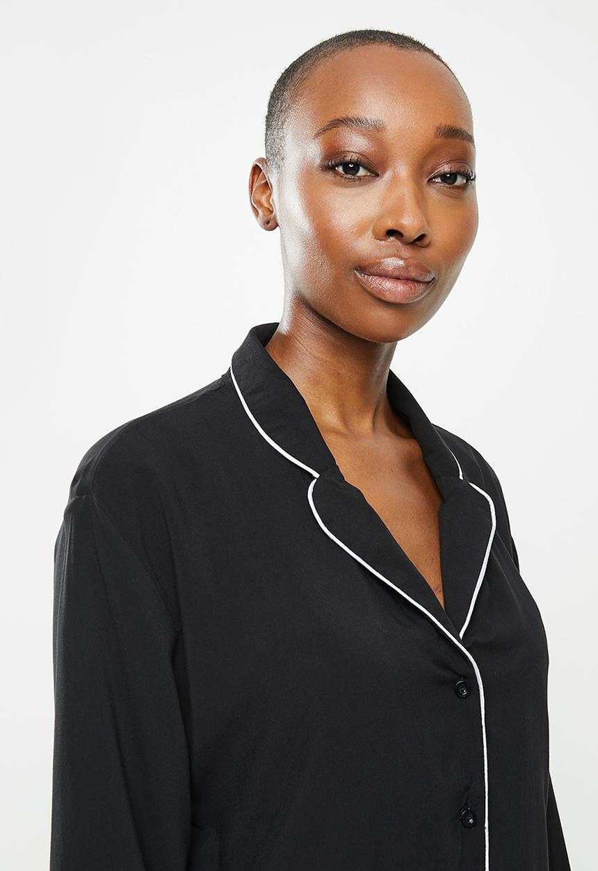 Superbalist - Sleep shirt & shorts set - black