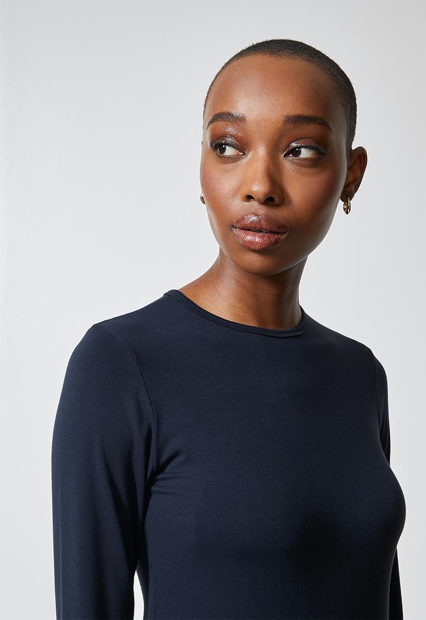 Superbalist - 2 Pack viscose crew neck tops - navy & white