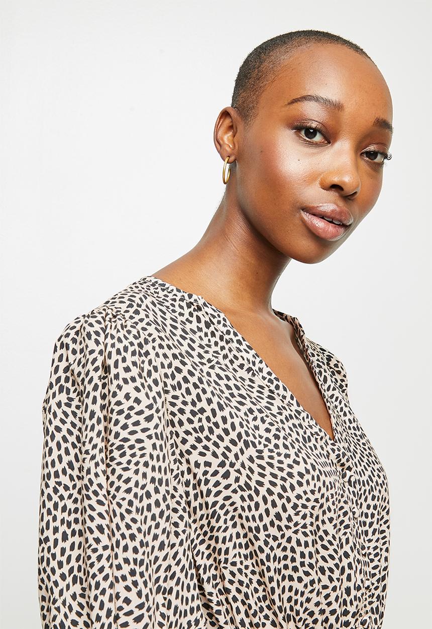 edit - Mandarin collar drawcord a-line midi - beige & black 