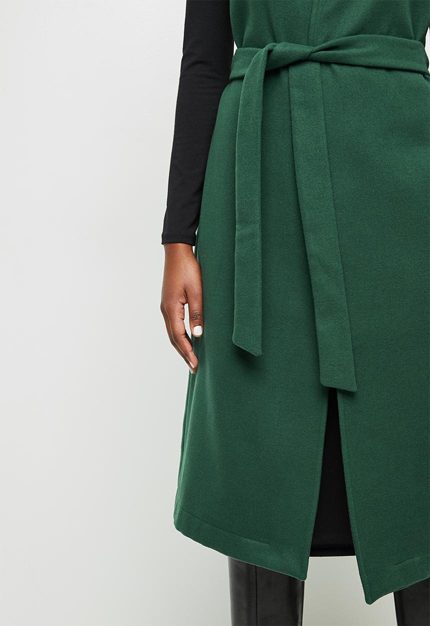 edit - Sleeveless belted coat - bottle green
