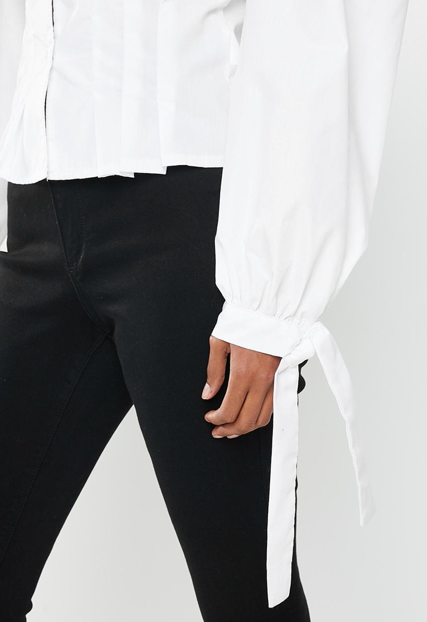 Missguided - Petite cinched waist top - white