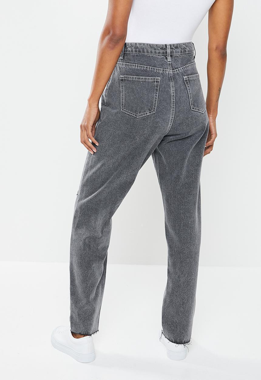 Missguided - Petite washed single thigh rip riot jeans - black