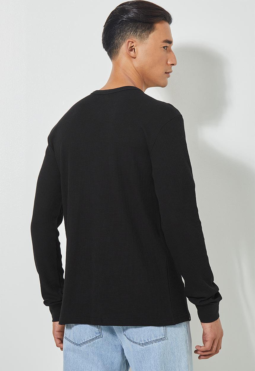 Superbalist - Texas long sleeve textured henley tee - black