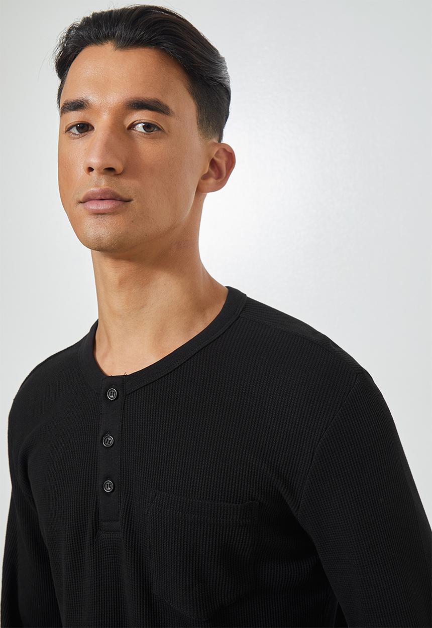 Superbalist - Texas long sleeve textured henley tee - black