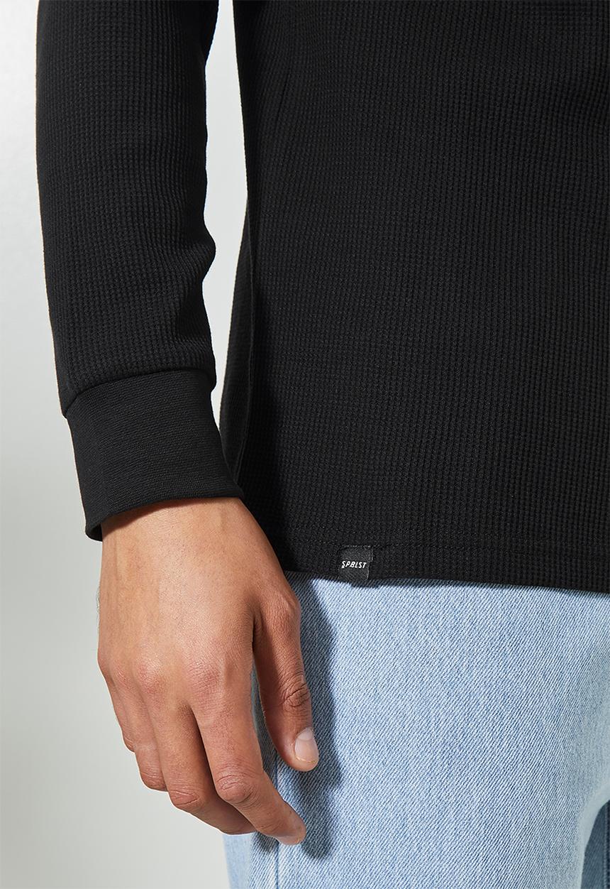 Superbalist - Texas long sleeve textured henley tee - black